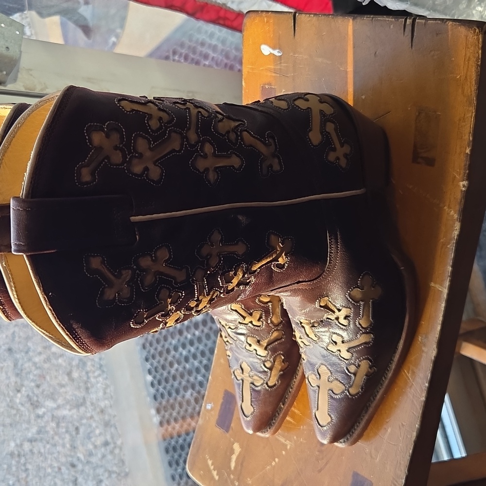 Ladies CORRAL BOOTS - Picture 2 of 5